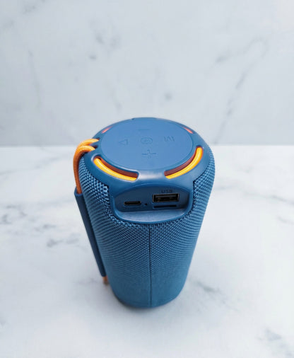 Bocina Bluetooth 5.3 Portátil con Iluminación LED