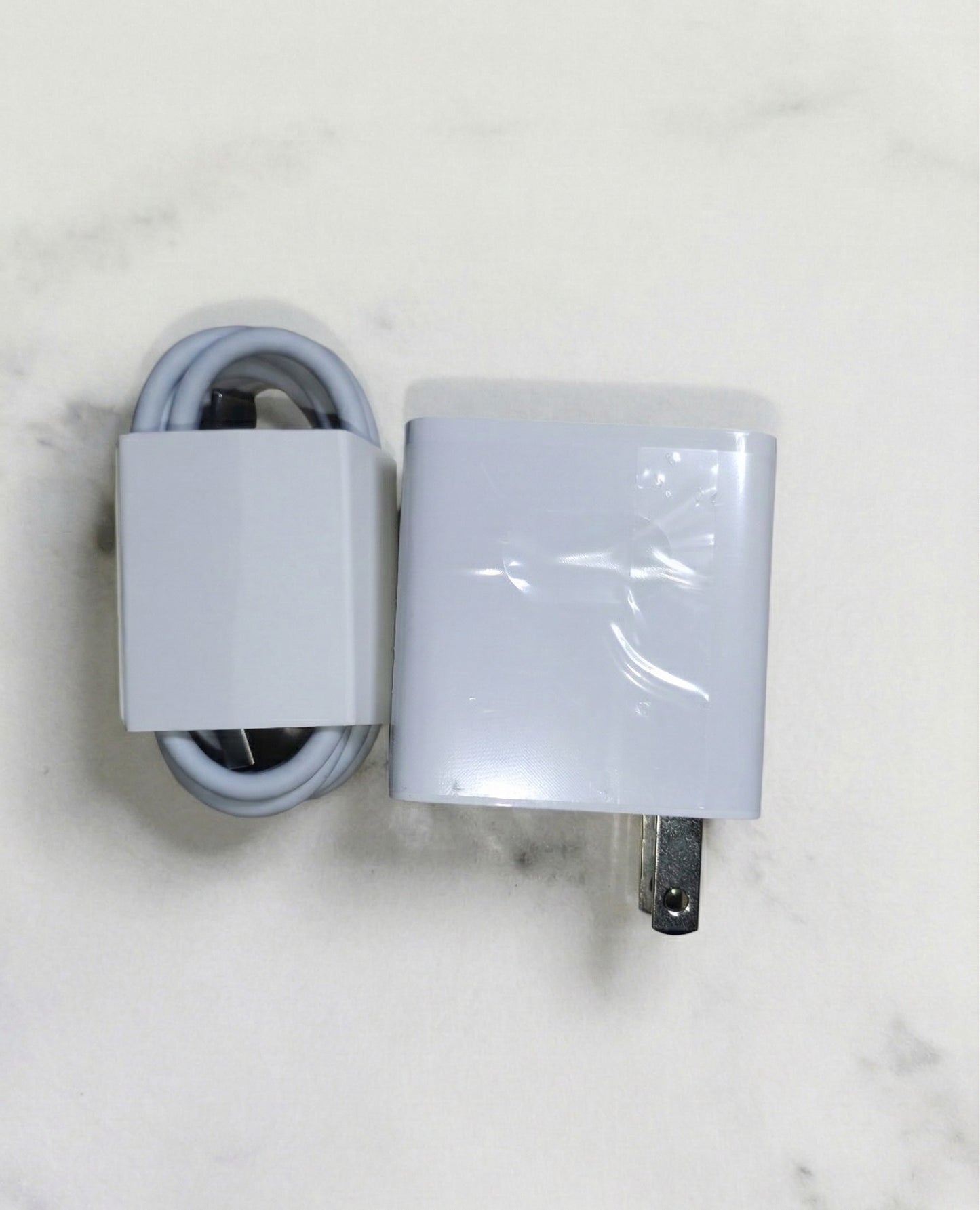 Cargador Carga Rápida SuperCharge 66W con Cable Incluido