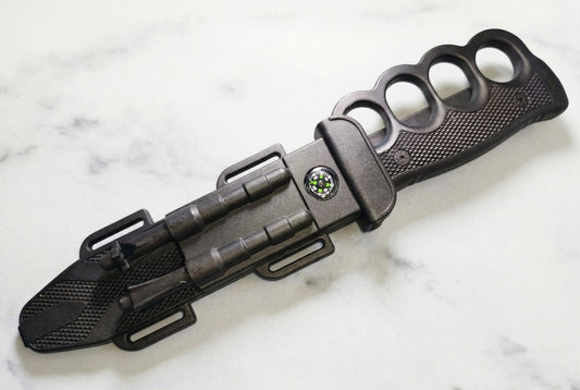 Cuchillo de Supervivencia Táctico "Iron Fist" con Kit de Emergencia