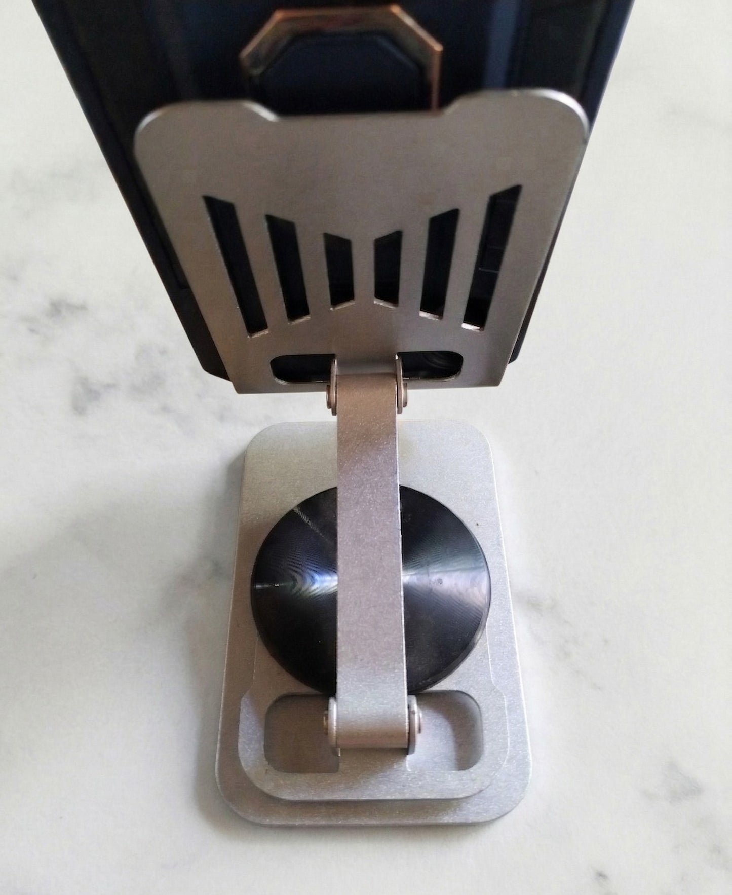 Soporte de Aluminio para Celular Ajustable y Plegable